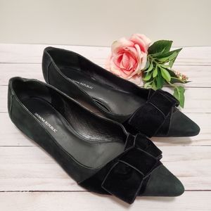 Banana Republic Black Suede Velvet Bow Flats Size7